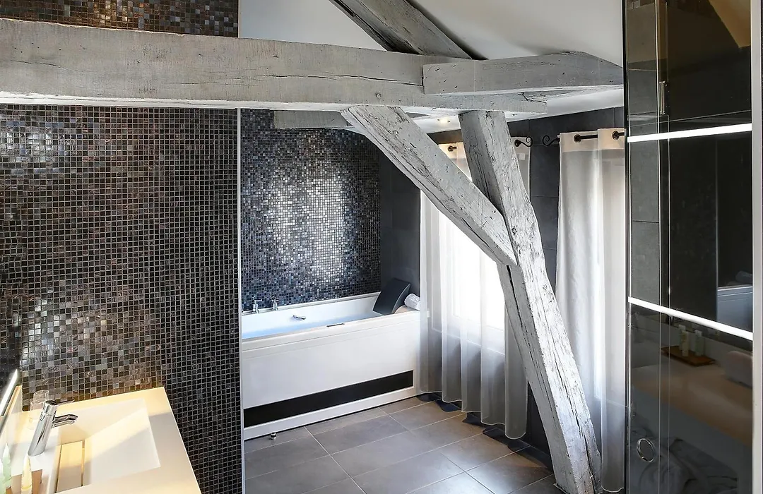 Best Western Premier de La Poste&Spa-1